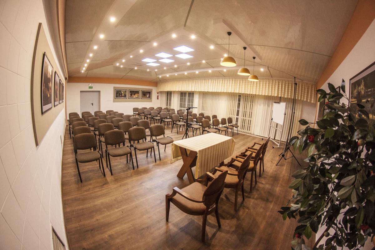 Włocławek Pensjonat I Klub Jezdziecki Michelin מראה חיצוני תמונה