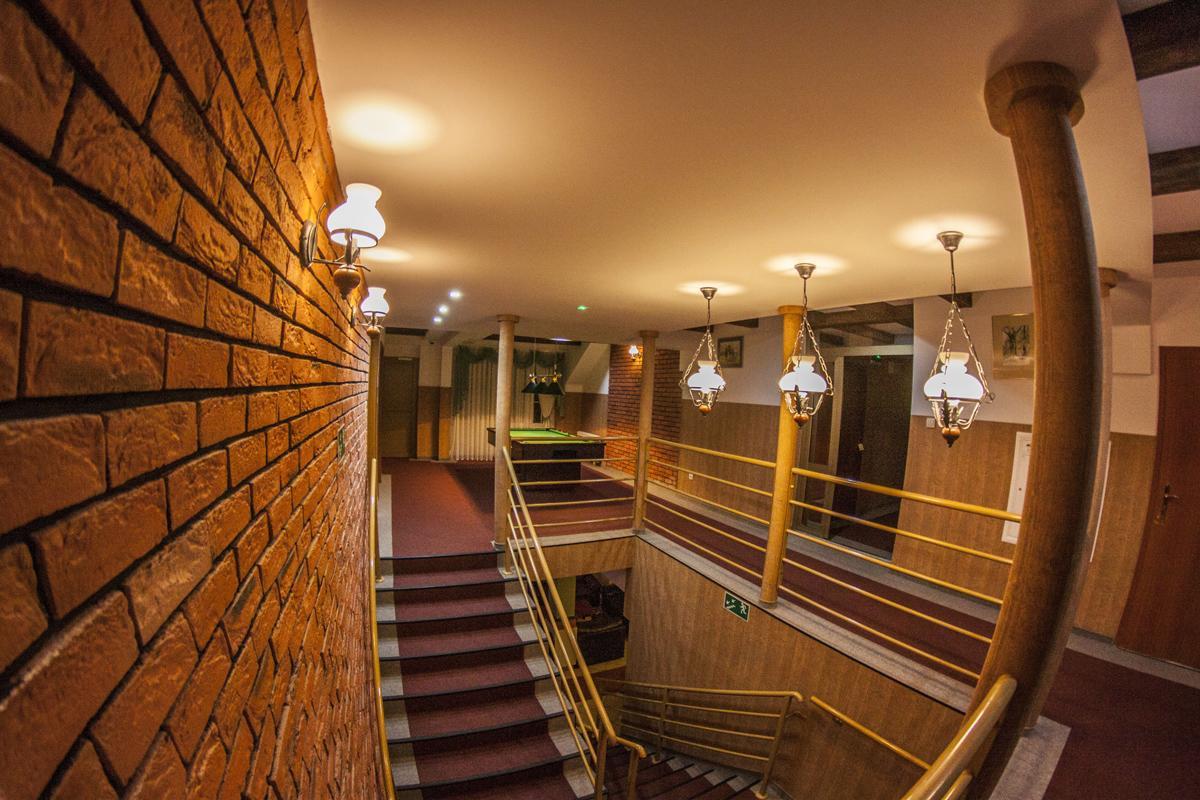 Włocławek Pensjonat I Klub Jezdziecki Michelin מראה חיצוני תמונה